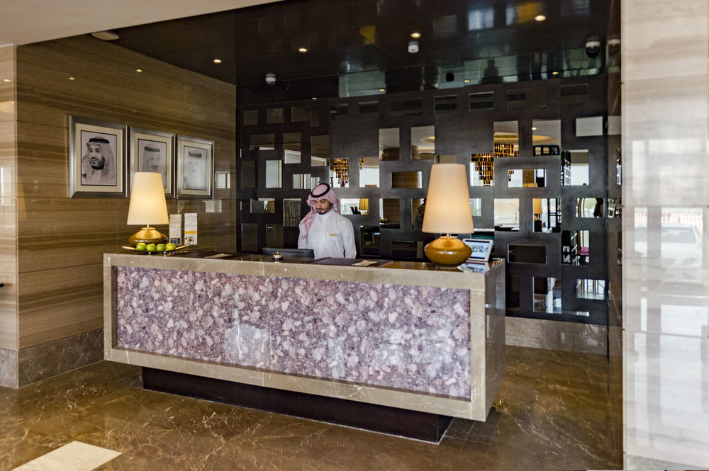 Boudl Gaber Aparthotel Рияд Екстериор снимка